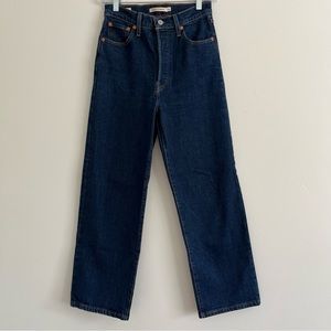 Levi’s Ribcage Straight